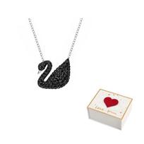 Swarovski gulės pakabukas ant kaklo F (One Size Fits All)-white gift box juoda