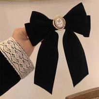 Black Velvet Bow plaukų segtukai Elegantiškas audinio lydinys Roses plaukų segtukai moterims 20*15cm juoda