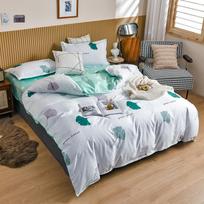 Mažas gėlių keturių dalių rinkinys, antklodės užvalkalas, paklodė, patalynė, bendrabučio trijų dalių rinkinys 1.2m bed