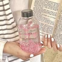 600ML Cute Bow Plastic Water Bottle Leak-Proof Juice Cup Portable Milk Coffee Mug Outdoor Water Drinking Cup Kitchen Water Cups 0.6L beige