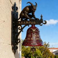 Krampus Door Bells Ornament with Sign, Cast Iron and Resin Christmas Halloween Welcome Decor for Front Door, Wall, Porch, Outdoor Home Decoration raudona