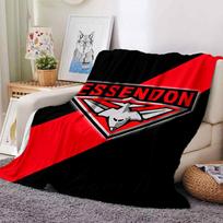 1 vnt. Essendon pledas Minkštas flanelas, Jaukus visais sezonais poliesteris Puikiai tinka namams, biurui 130cmx150cm red