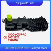 GK2Q-6C757-AD 2320810 yra suderinamas su Ford Transit Custom alyvos-vandens separatoriais.