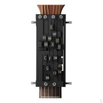 Pagalbinis gitaros klavišų mokymosi prietaisas draugams
