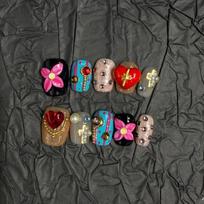Handmade French Tip Press-On Nails With Floral Design Long Pointed Style Women Extra Small