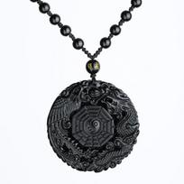Lucky Amulet pakabukas karoliai, ilga grandinėlė, natūralus obsidianas, raižytas Kinijos drakonas juoda