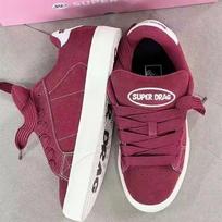 Originalaus Honkongo stiliaus laiškas bordo spalvos duonos batai moteriški gatvės žemo profilio korėjietiško stiliaus kasdieniai mados batai retro universalūs riedlenčių batai 35 bordinė