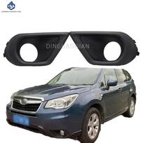 Priekinės rūko žibinto dangtelio apatinio buferio rūko žibinto angos grotelių apdailos rėmelis Tinka Subaru Forester 2014 2015 2016 1pair
