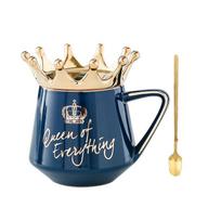 Trendy Ceramic Water Cup With Crown Lid And Spoon For Office Home Or Study Sessions tamsiai mėlyna spalva