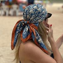 Šilkinė skara, atlasinė kvadratinė skara moterims, gėlėta kaklaskarėle, moteriška nauja galvos juosta, plaukų juosta Spausdinti Foulard Hijab Apvyniojimai Bandana 90x90cm