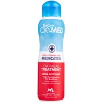 Tropiclean Oxymed Medicated Shampoo - raminamasis šampūnas šunims ir katėms su jautria oda