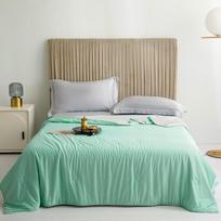 Cool Feeling Silk Summer Quilt - Light, Luxurious, Washable, Solid Color, Thin and Silky for a Refreshing Sleep 150x200cm, 1.1kg Quilt