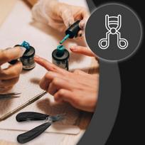 Manikiūro ir pedikiūro rinkinys 8-in-1, odelių žnyplelės, įaugusių nagų įrankiai, odinis dėklas