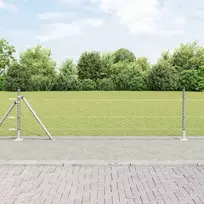 Suvirinta vielos tvora su betono baze 100 x 0,5 m (W x H)