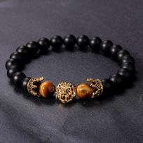 Festive Gifts Black Matte Onyx Tiger Eye And Gold Lion Head Beaded Bracelet Bold Fashion Jewelry For Men Daily Wear Simple Versatile Accessory