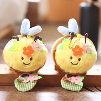 1 vnt. Kawaii Mielas Gėlių krepšelis Mažos bitutės lėlė Pliušinis žaislas Raktų pakabukas Pakabukas Vaikų kuprinės aksesuarai Šventinės dovanos Onesize