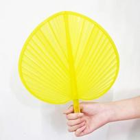 Ventiliatorius Senas Vėsus Ventiliatorius Vasaros Rankinis Ventiliatorius Tradicinis Ventiliatorius Kūdikių Uodų Atbaidymo Plastikinis Imtacija Bananų Ventiliatorius 1PC geltona