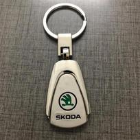 YSAG7 Alloy Keychains for Skoda Yeti Karoq Superb Rapid Kodiaq Octavia Fabia 2 1 A7 Tour RS Kamiq Kodiak Chrome Car Key Chain Key Ring