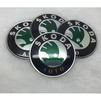 QHCE9 60/65mm Car Wheel Rims Center Caps Sticker Skoda Octavia A5 A7 Fabia 1 Superb Kamiq Rapid Yeti Citigo S Kodiak Accessories 60mm žalia