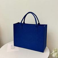 Stylish Felt Tote Bag - Spacious, Simple Design, Ideal for Commuting or Gifting 33x25x12 cm black
