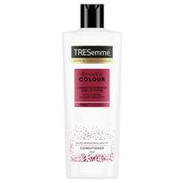 TRESemmé Conditioner for colored hair Colour Revitalise Conditioner - 400 ml 400ml plaukų kondicionierius