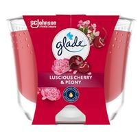 Glade Luscious Cherry & Peony Scented Candle 204ml kvepianti žvakė