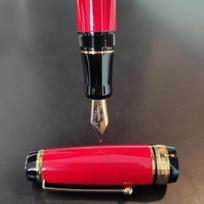 JD Big Pen Fancy Luxury Gift Expensive Fountain Pen Large Big Size Pen Branding Black /green /red Executive VIP boss Pen raudona