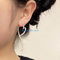 HX6F Trendy Heart Decorated Ear Studs Pendant Earrings Drop Earrings Fashion Ear Accessories Gift for Fashionable Ladies auksas