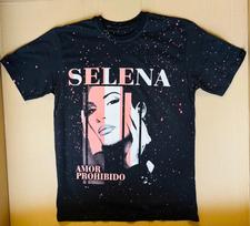 selena tshirt bleached S