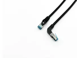 Equip Cat.6A S/FTP jungiamasis kabelis, kampuotas į tiesų kištuką, 5,0 m, juodas