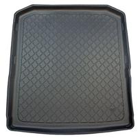 Guminis (TPE) bagažinės kilimėlis GuardLiner 3D SKODA Superb (3V) Universal 2015-2024 (Vieno lygio dugnas, Netinka Plug-in Hybrid)