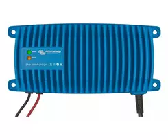 Įkroviklis Victron Energy Blue Power IP67 12V 25A – vandeniui atsparus baterijų įkroviklis 12 V sistemoms