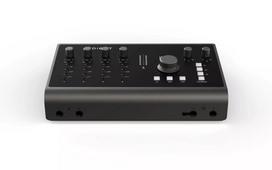 Garso sąsaja Audient iD44 MKII USB, 20 įėjimų, 24 išėjimai