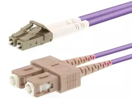 Skaidulinis optinis kabelis LOGON AL5LCSC10I/4I, OM4, 10 m, 2x LC į 2x SC, 50 µm šerdis, rožinis