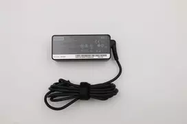 AC adapteris Lenovo 45W USB-C W125671354 — 45 W USB‑C maitinimo šaltinis suderinamiems nešiojamiesiems kompiuteriams ir įrenginiams