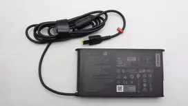 Lenovo 5A11K67851 maitinimo adapteris / keitiklis 170 W, juodas