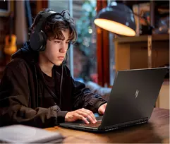 Nešiojamas kompiuteris Acer Nitro V17 AI ANV17-41-R8JV 17,3 colio Full HD, AMD Ryzen 7 260, NVIDIA RTX 5050, 16GB RAM, 1 TB SSD, Windows 11