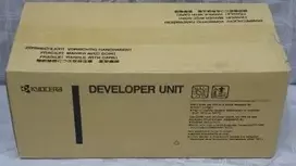 KYOCERA DV-570C developerinis mazgas, skirtas FS-C5400DN, 100 000 puslapių