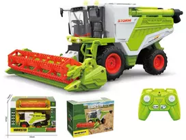 Radijo bangomis valdomas kombainas Madej Harvester R/C modelis 012050 – žaislinis kombainas su nuotolinio valdymo pultu