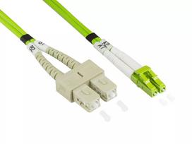 Skaidulinis optinis kabelis Alcasa LW-830LS5 30 m LC SC žalias