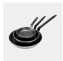 Visiems tikslams skirta keptuvė de Buyer CHOC RESTO INDUCTION 32 cm apvali juoda