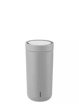Termo puodelis Stelton To Go Click 400 ml pilkas nerūdijančio plieno dangtelis polipropileno vidus 72×80 mm