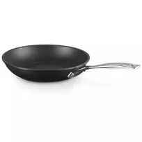 Le Creuset Toughened Non-Stick Shallow Frying Pan 26 cm Cerise