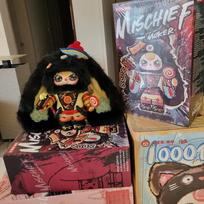 Baby Three Secrets Limited Edition Robot Black 400%