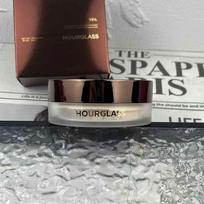 Hourglass Mineral Veil Setting Powder 10.5g Oil Control Long-Lasting Matte Finish Lightweight Translucent Face Powder