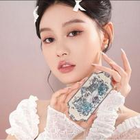 Flower Knows - 6 Shade Eyeshadow Palette - #01 White Swan
