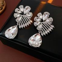 Inlaid Rhinestone Dopamine Earrings Exaggerated Women Earrings Stud Earrings  Jewelry Gifts sidabras