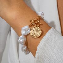 Retro Charm Irregular Liquid Metal Gold Coin Pendant Baroque Imitation Pearl Beaded OT Clasp Necklace Bracelet for Women Jewelry