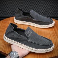 Support men's retro canvas shoes with one foot, new lazy driving shoes, old Beijing cloth shoes 39 juoda