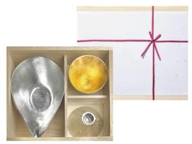 Washi Paper Large Sake Pitcher Fuji FUJIYAMA Tin Gold in Paulownia Wood Box Gold Silver P [Nousaku Wrapping] + Mt. - & Leaf, KB1=FUJI &